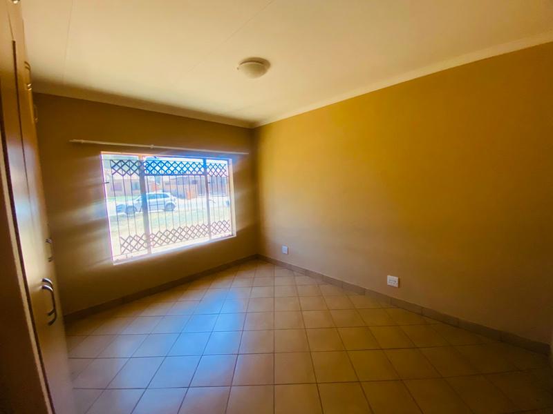 To Let 3 Bedroom Property for Rent in Kathu Northern Cape